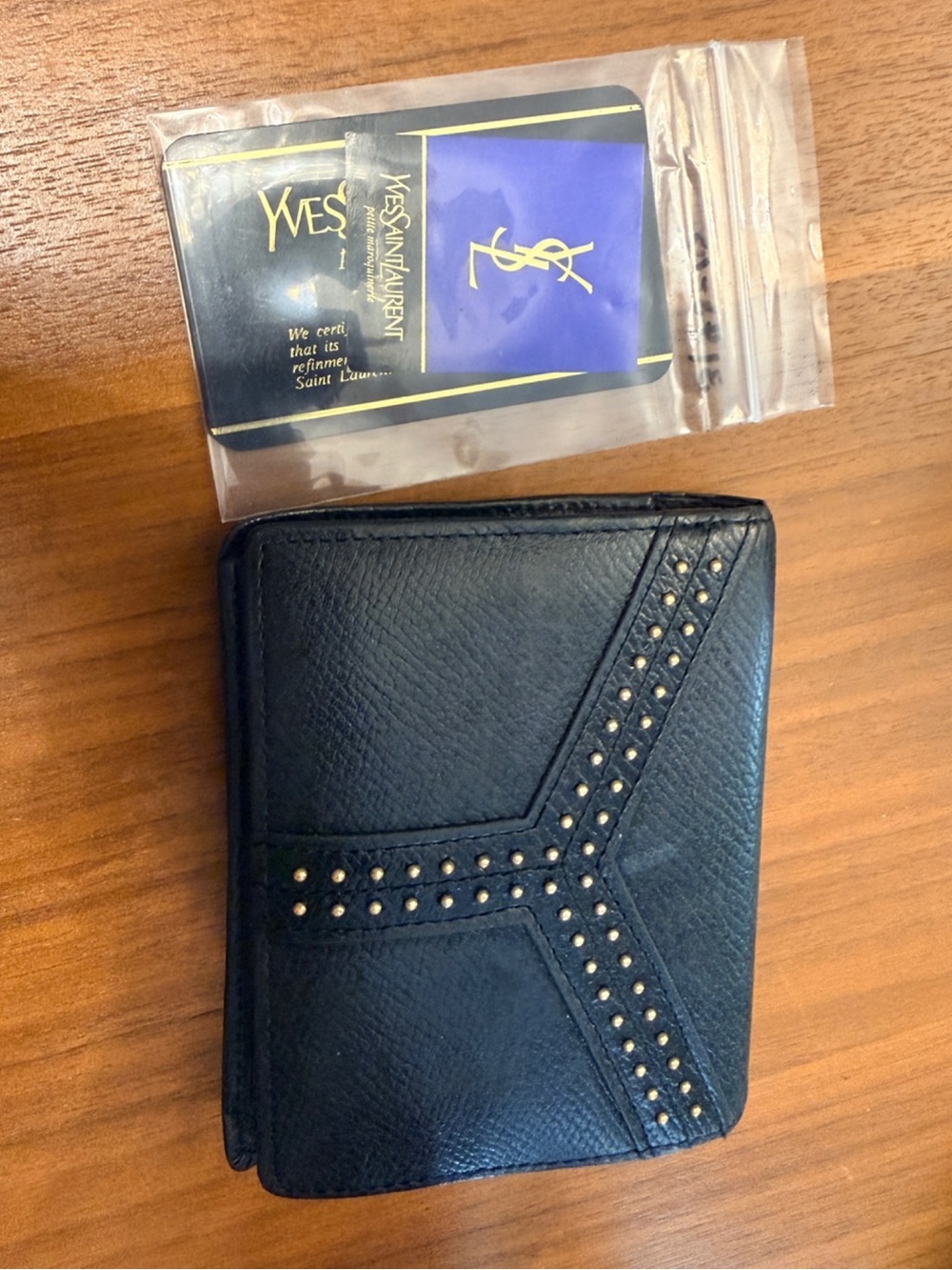 Yves Saint Laurent YSL Black Studded Leather Bifold Wallet w Kisslock - Picture 8 of 13